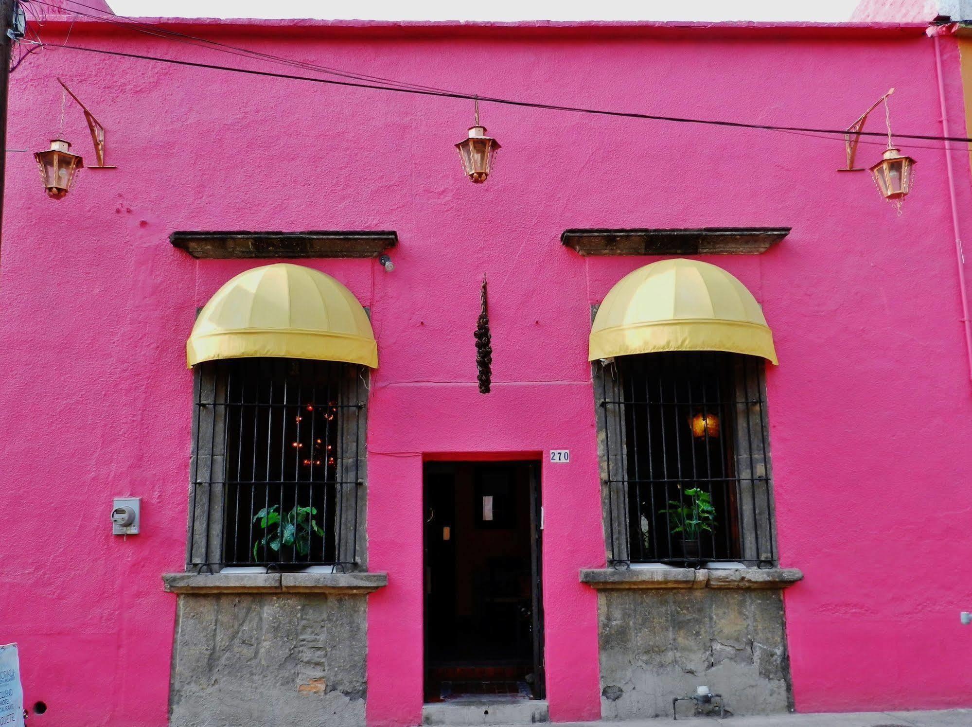 Hotel Rosa Morada Tlaquepaque Buitenkant foto